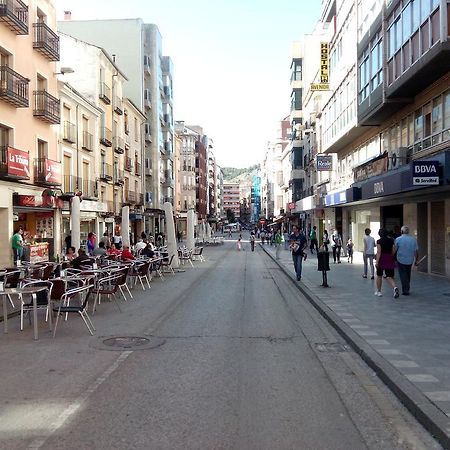 Hostal Residencia Avenida Cuenca  Exteriör bild