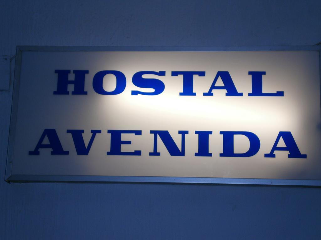 Hostal Residencia Avenida Cuenca  Exteriör bild