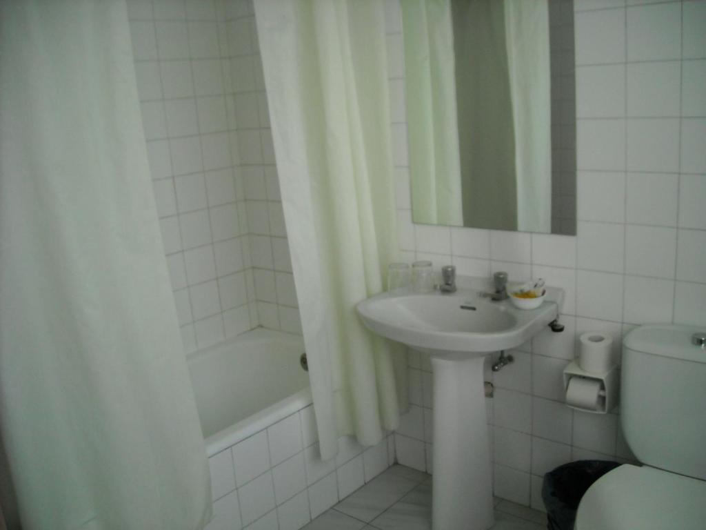 Hostal Residencia Avenida Cuenca  Rum bild